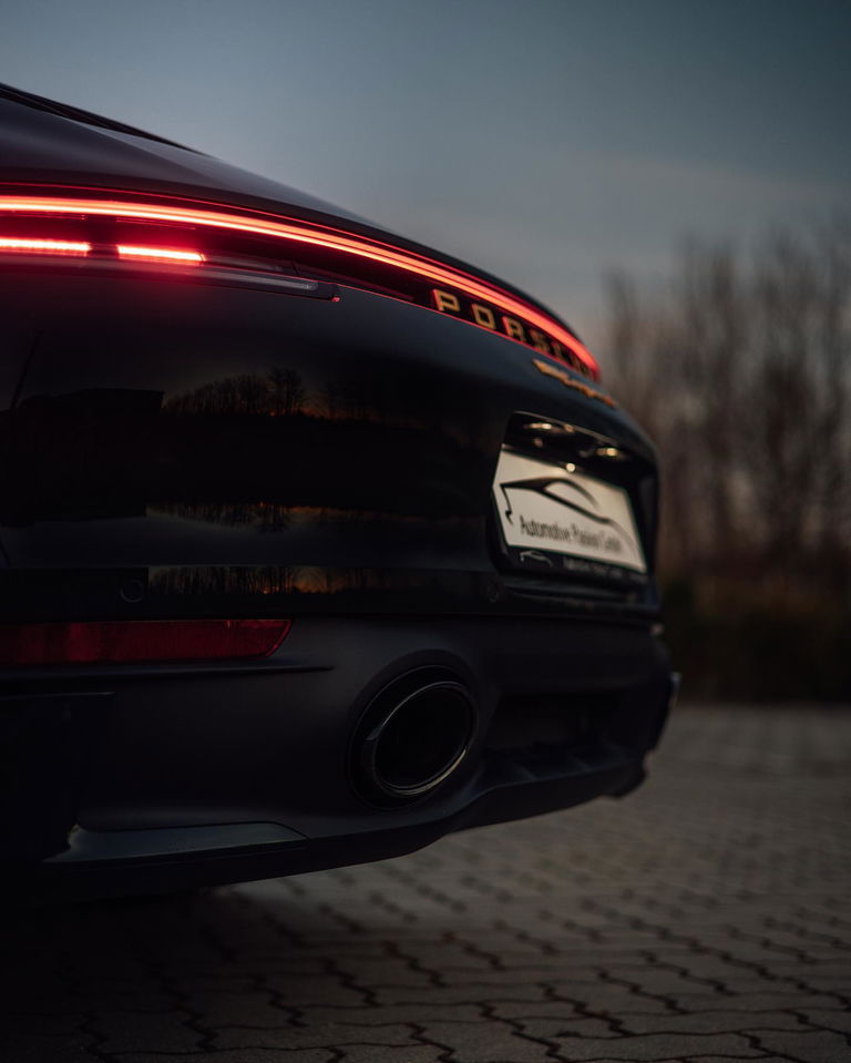 Porsche 992 Heritage Design Edition