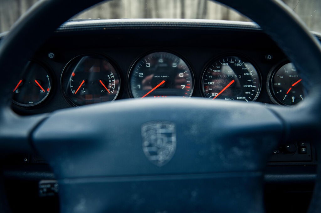Porsche 993 Carrera 4S