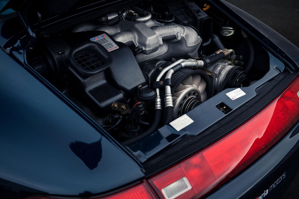 Porsche 993 Carrera 4S