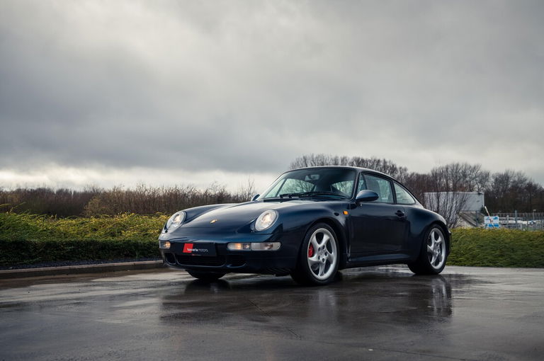 Porsche 993 Carrera 4S