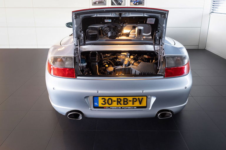 Porsche 996 Carrera 4S