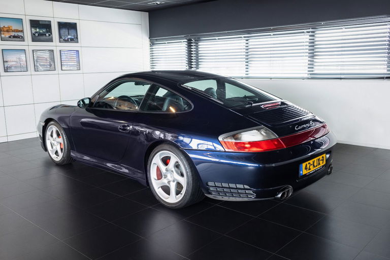 Porsche 996 Carrera 4S