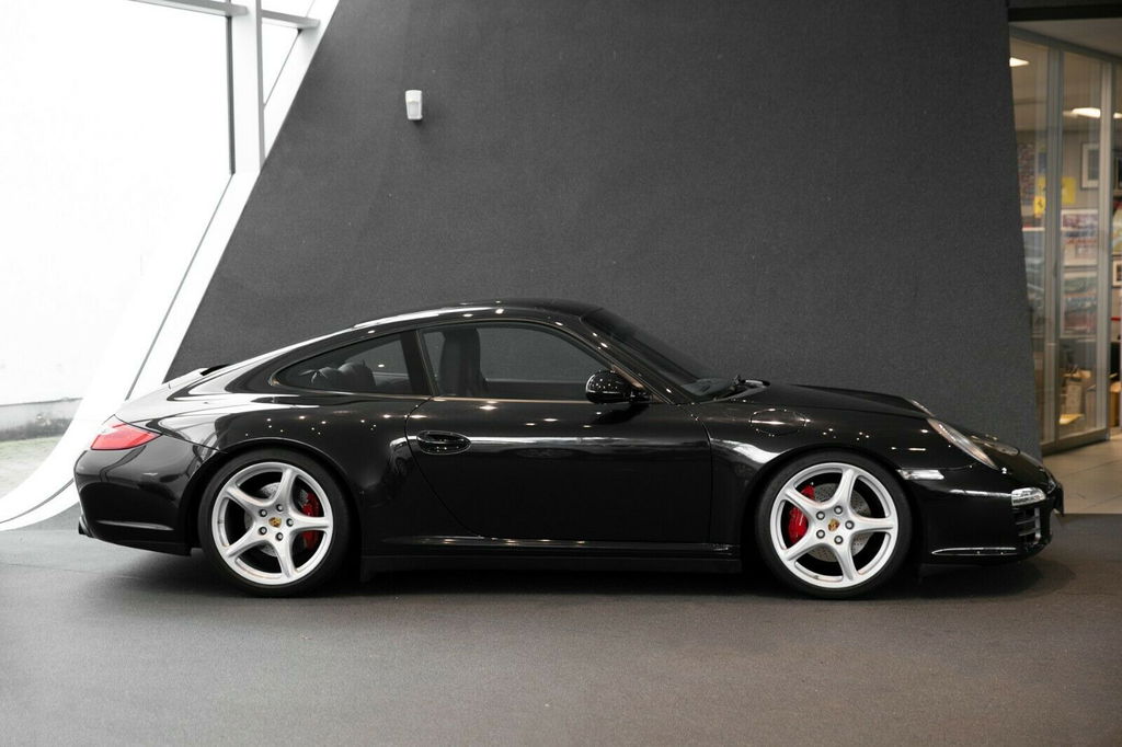 Porsche 997.2 Carrera 4S