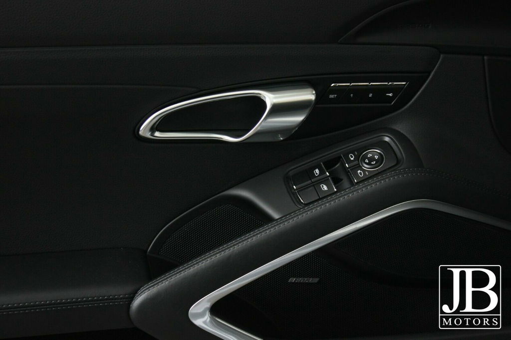 Porsche 718 Boxster S