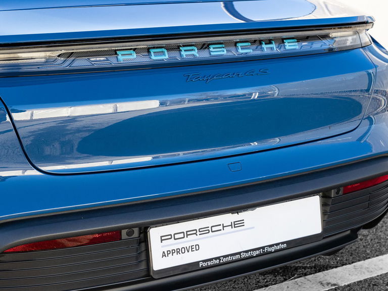 Porsche Taycan 4S