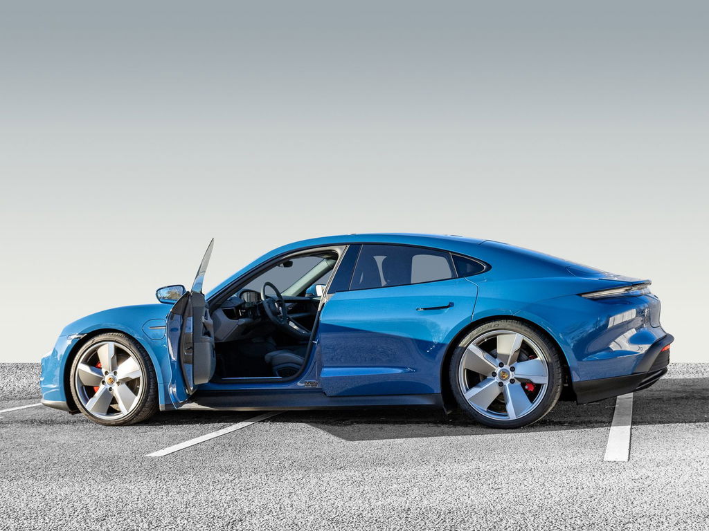Porsche Taycan 4S