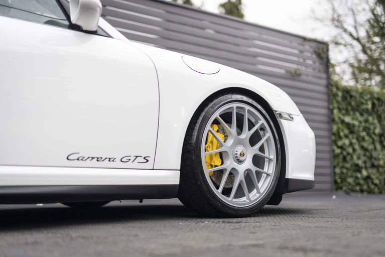 Porsche 997.2 Carrera GTS