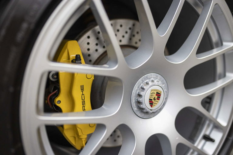 Porsche 997.2 Carrera GTS