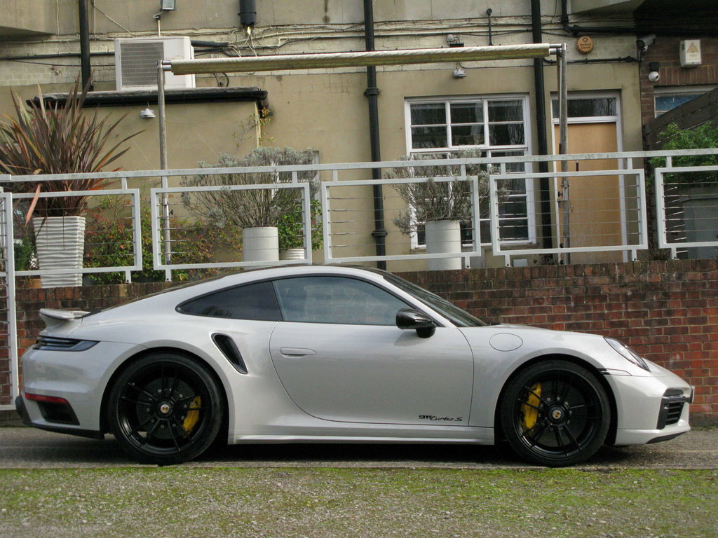 Porsche 992 Turbo S