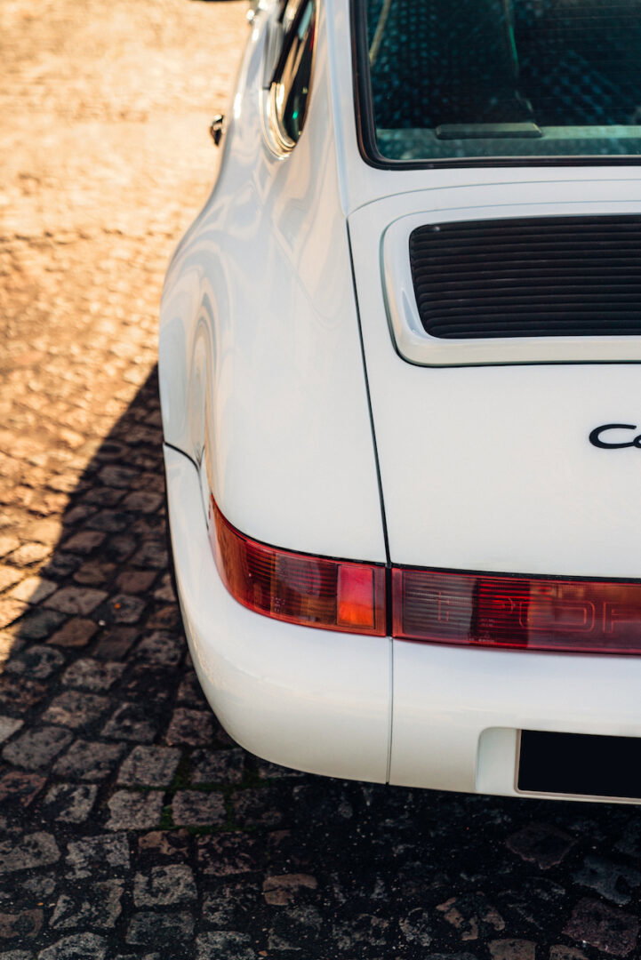 Porsche 964 Carrera 4