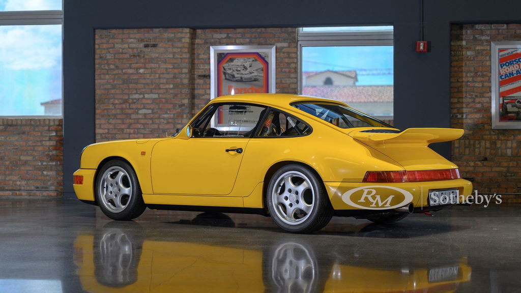 Porsche 964 Carrera 4 Lightweight
