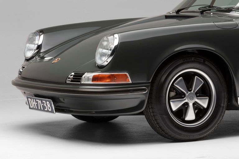 Porsche 911 S (F-Modell)