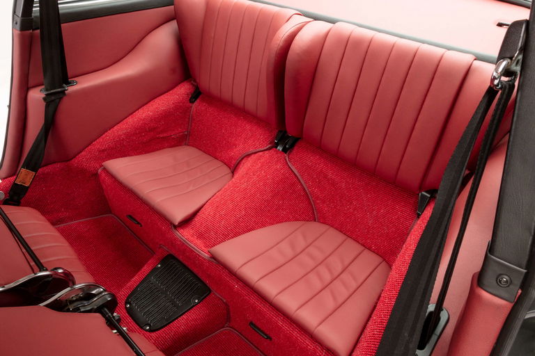 Porsche 911 S (F-Modell)