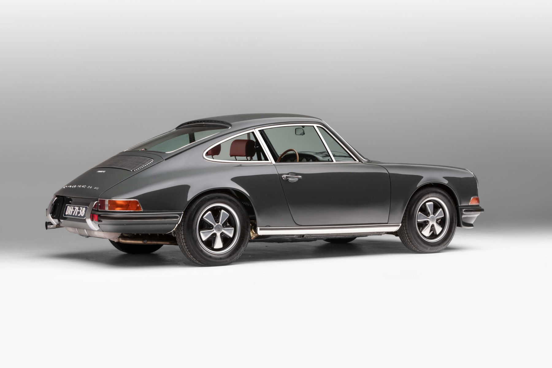 Porsche - カズロングモーン Porsche 911 S (F-Modell) 1970 - elferspot.com - Marketplace