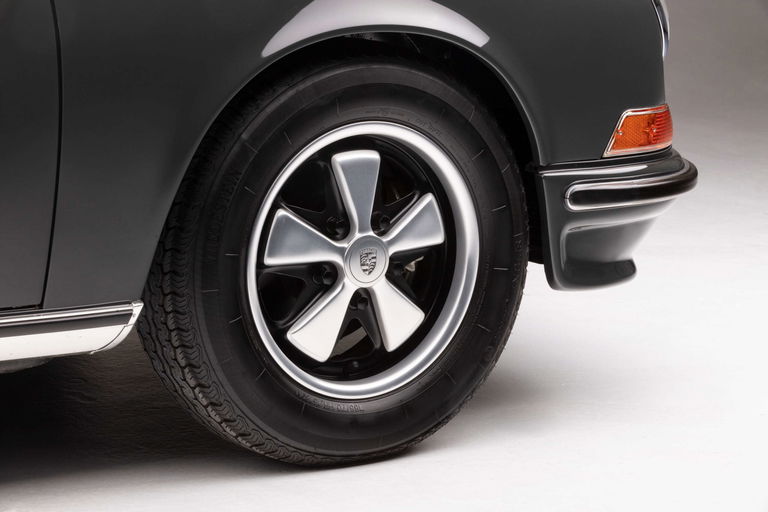 Porsche 911 S (F-Modell)
