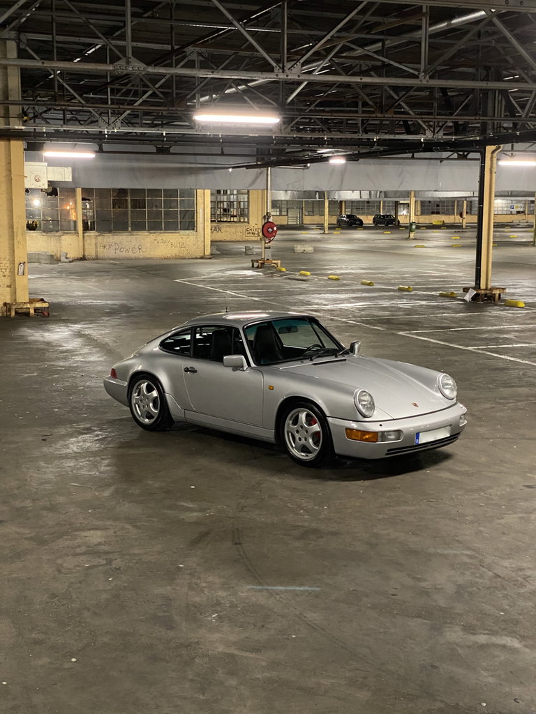 Porsche 964 Carrera 4