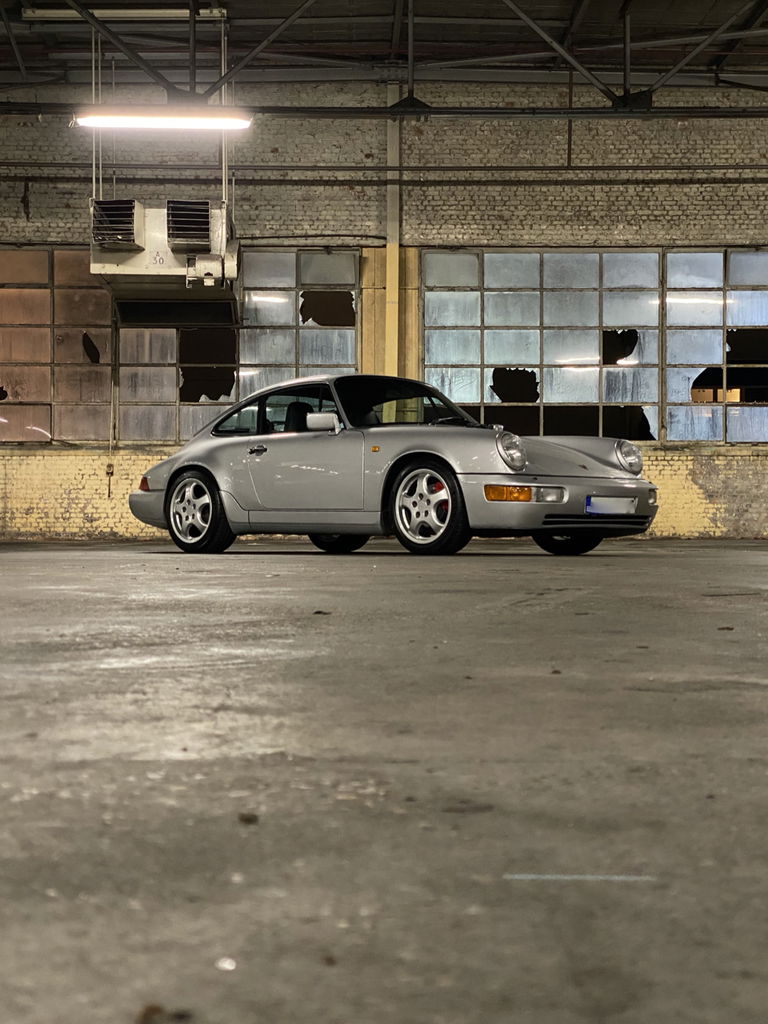 Porsche 964 Carrera 4