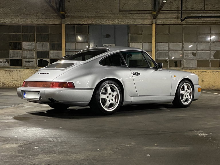 Porsche 964 Carrera 4