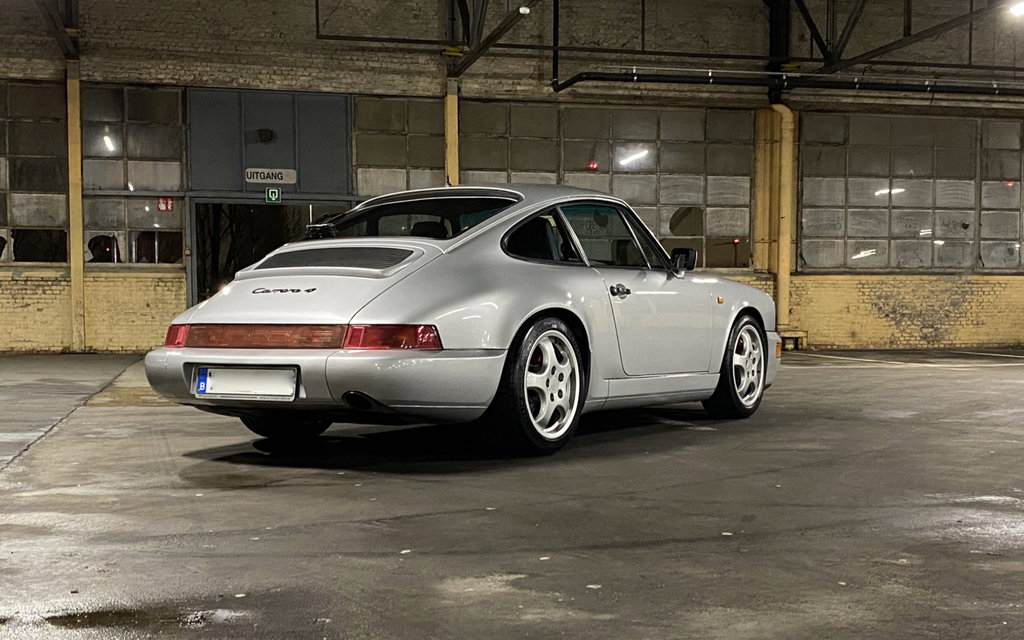 Porsche 964 Carrera 4
