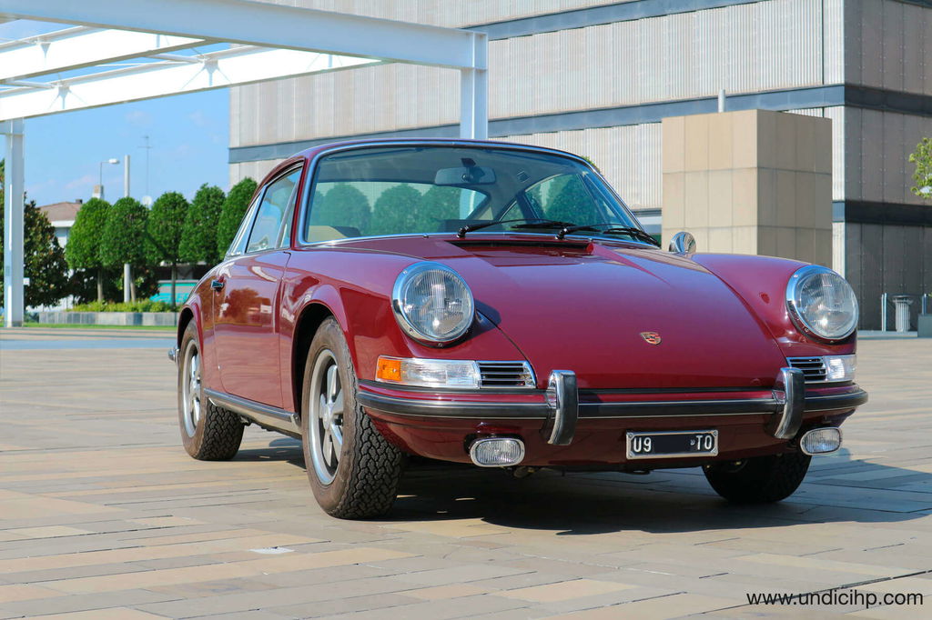 Porsche 911 S (F-Modell)