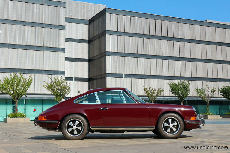 Porsche 911 S (F-Modell)
