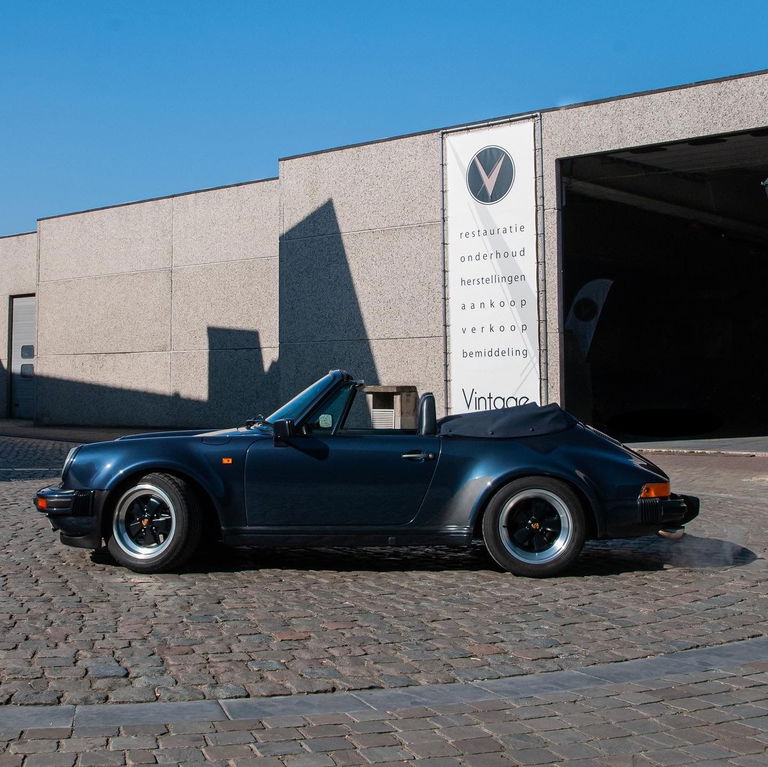 Porsche 911 Carrera 3.2