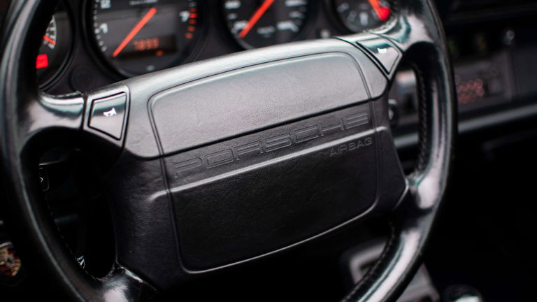 Porsche 964 Carrera 4