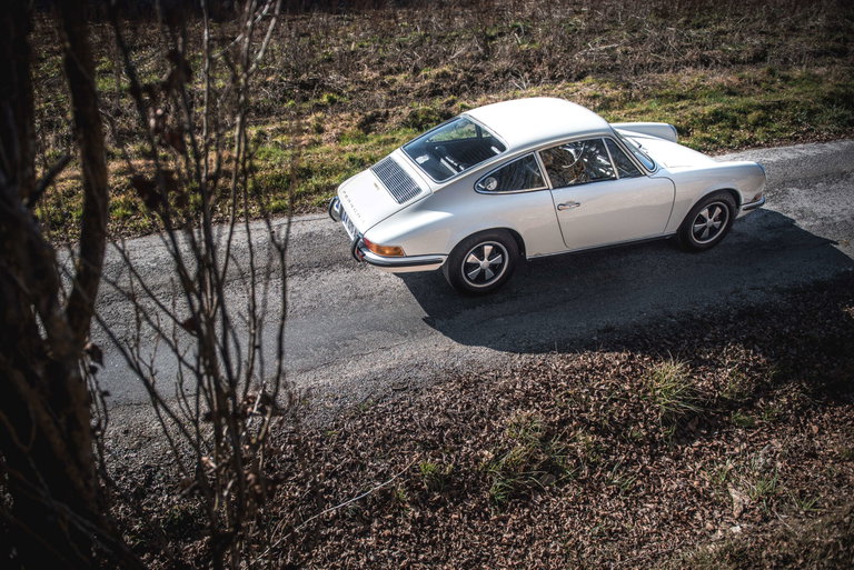 Porsche 911 E