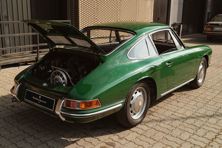 Porsche 911 (F-Modell)
