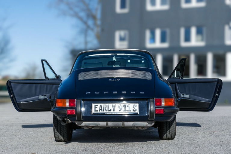 Porsche 911 T