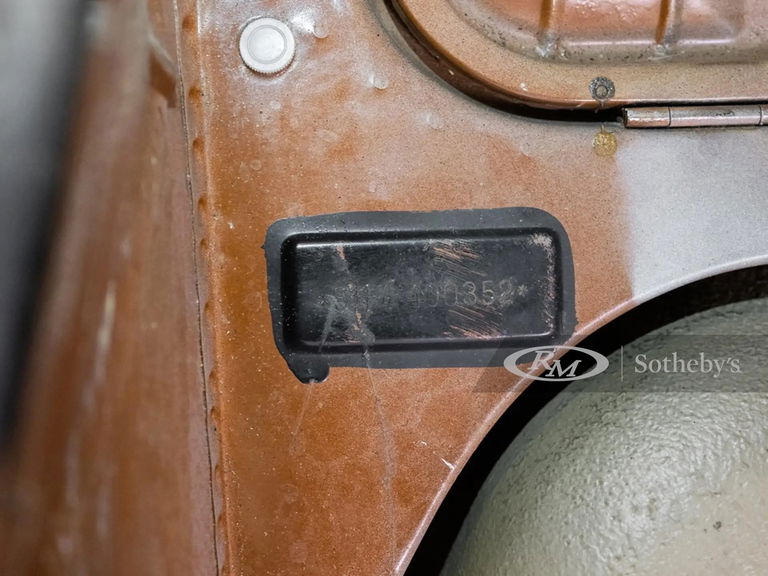 Porsche 911 Carrera (US)