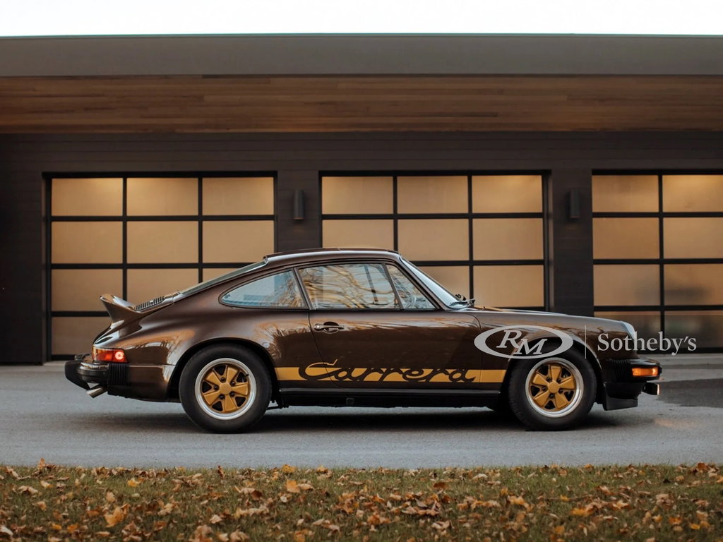 Porsche 911 Carrera (US)