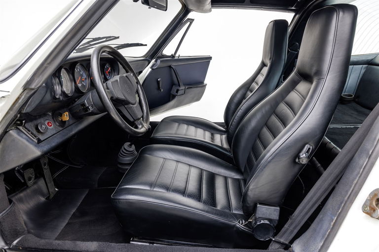 Porsche 911 Carrera 2,7