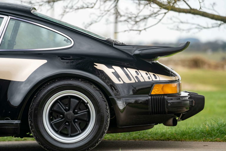 Porsche 911 Turbo 3.0