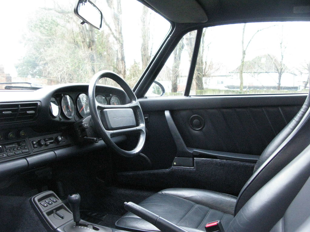 Porsche 964 Carrera 2