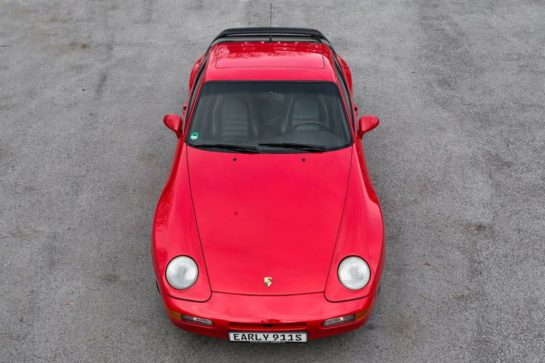 Porsche 968