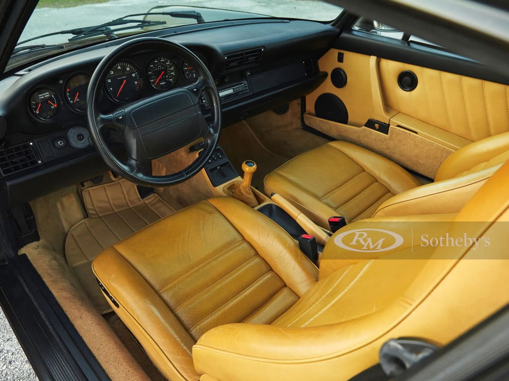 Porsche 964 Carrera 2