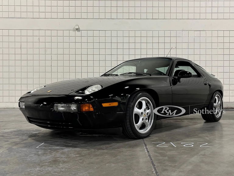 Porsche 928 GTS