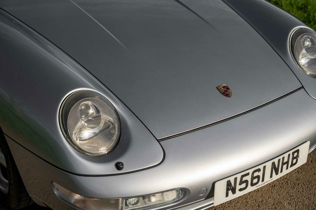 Porsche 993 Carrera 4