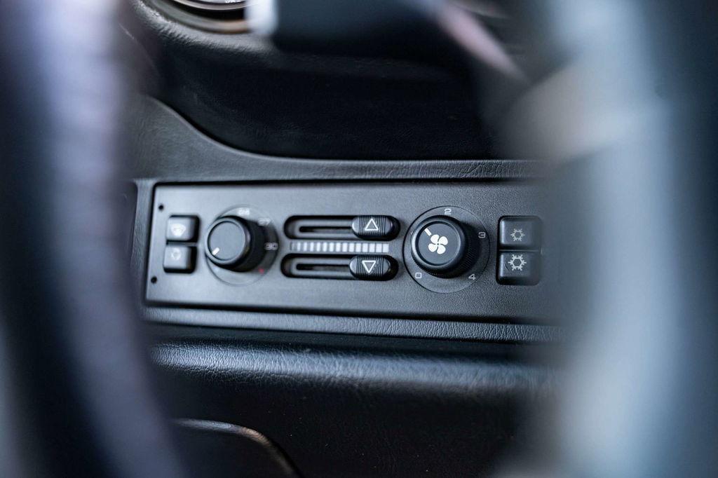 Porsche 993 Carrera 4