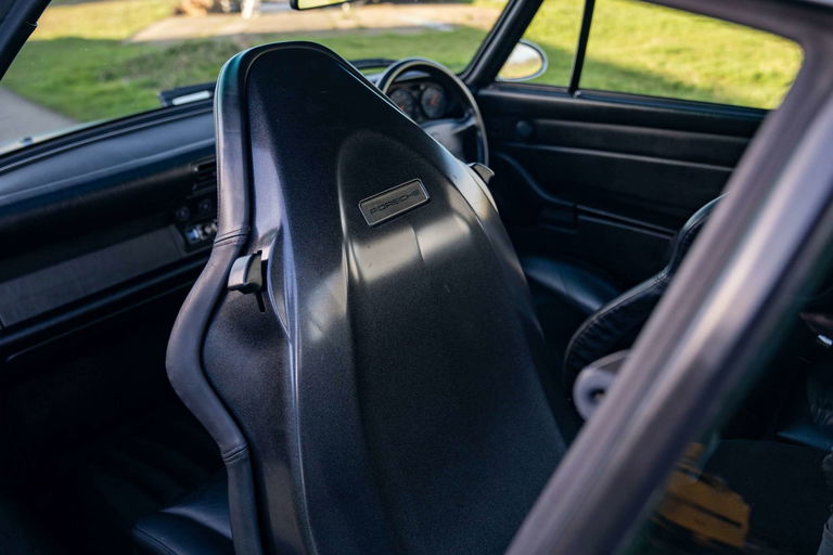 Porsche 993 Carrera 4