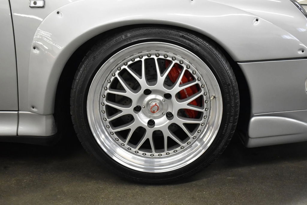 Porsche 911 Modified