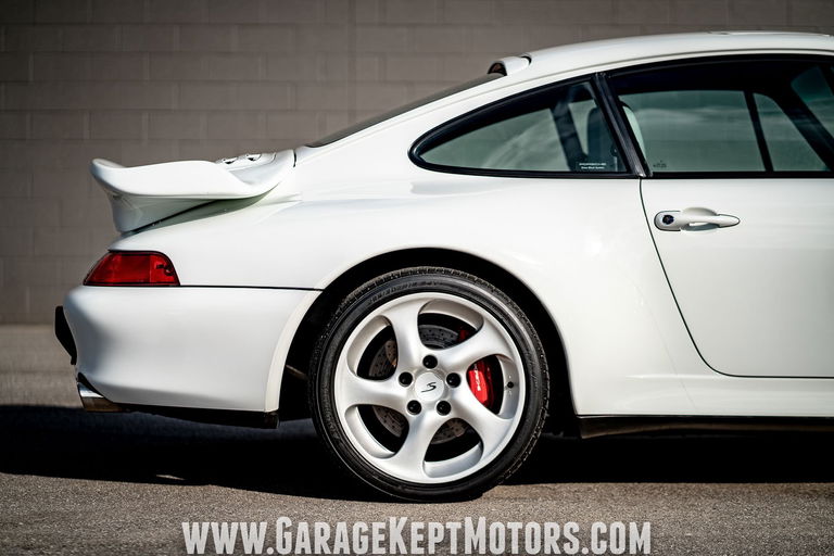 Porsche 993 Carrera 4S