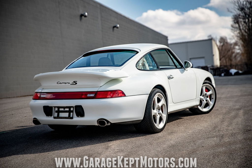 Porsche 993 Carrera 4S