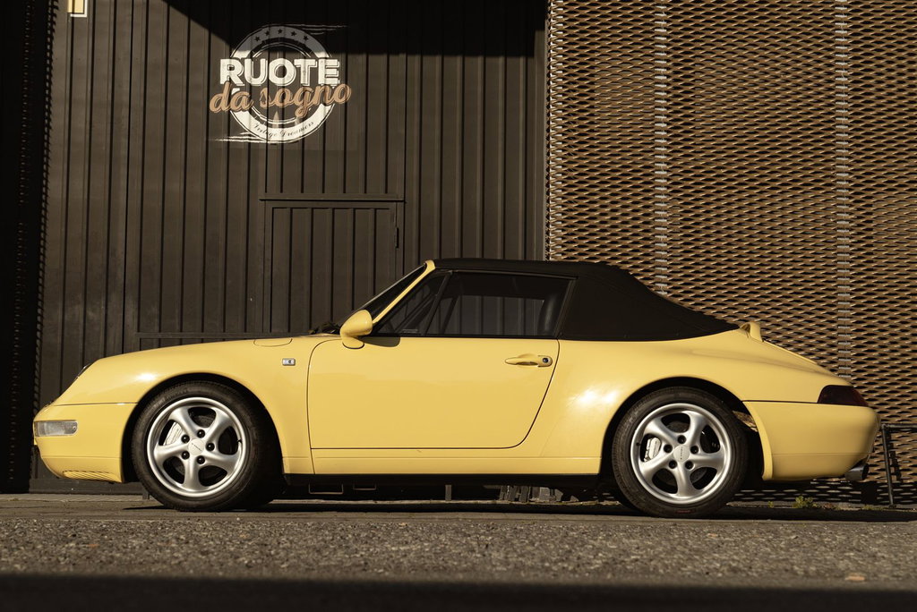 Porsche 993 Carrera 4