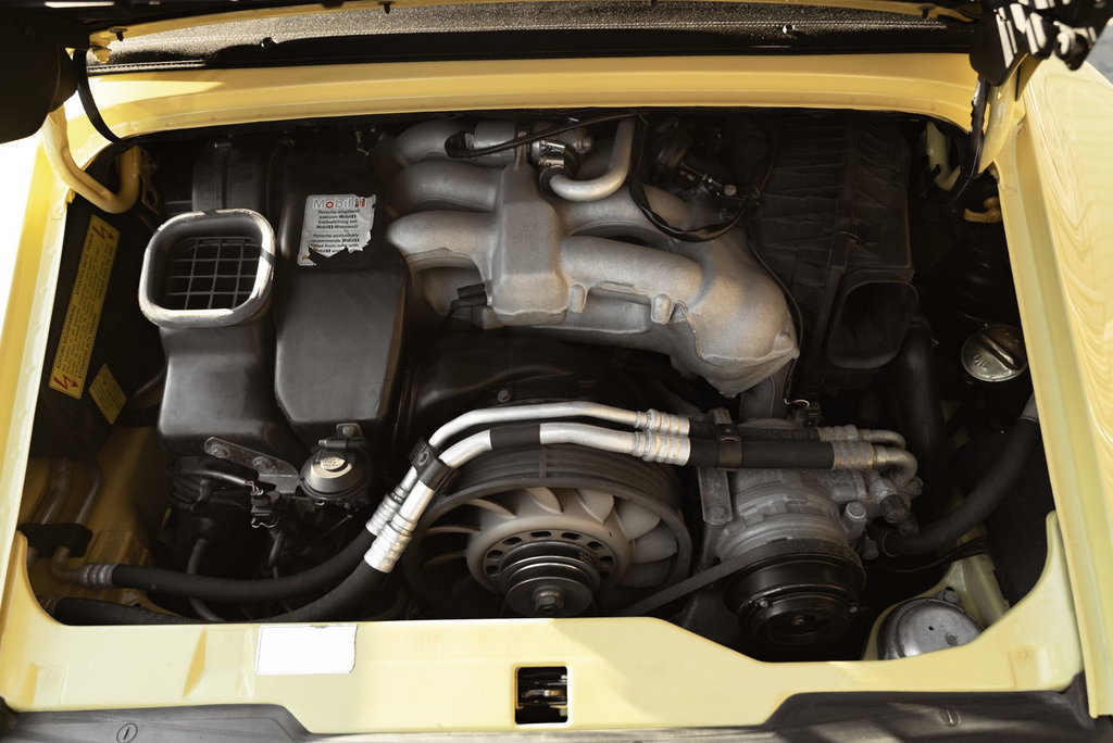 Porsche 993 Carrera 4