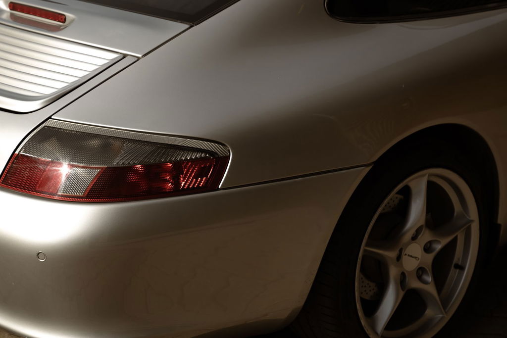 Porsche 996 Carrera 4