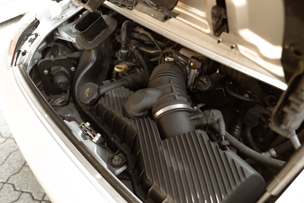 Porsche 996 Carrera 4