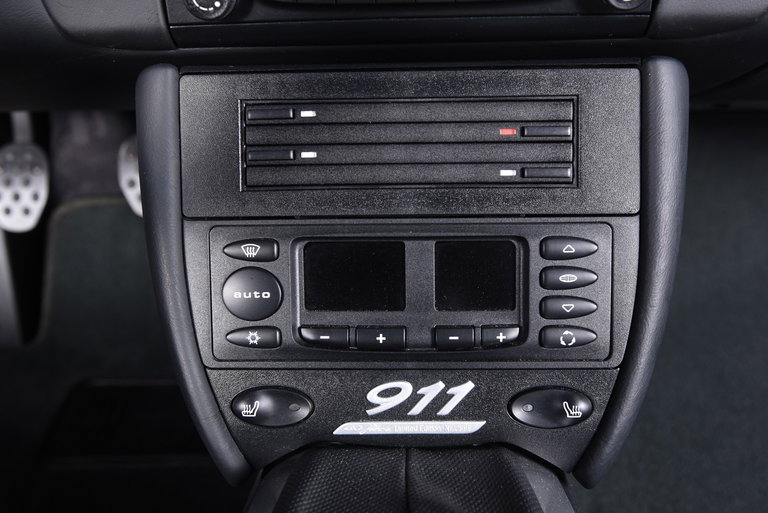 Porsche 996.2 Carrera “40 Jahre 911”