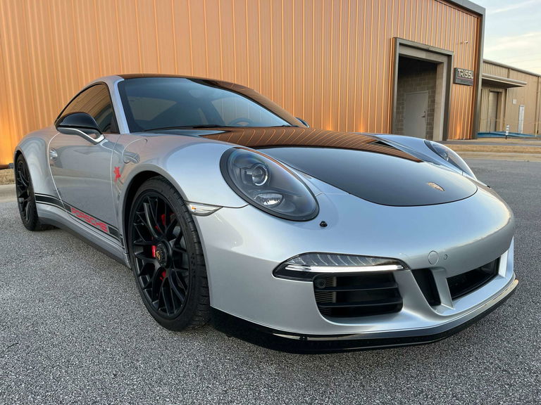 Porsche 991 Carrera GTS